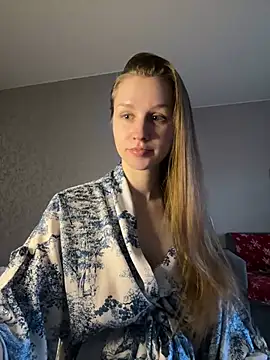 AnasteishaCharm online show from January 5, 2025, 12:21 pm