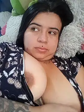 Devilsweet17 online show from December 1, 2024, 4:34 pm