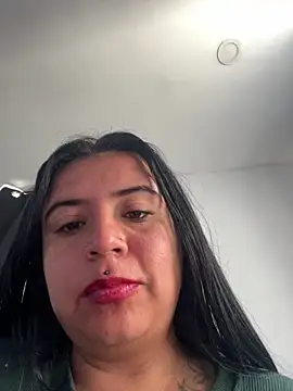 Devilsweet17 online show from January 17, 2026, 2:42 pm