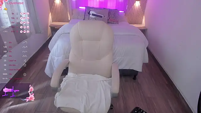 Snapshot of lenah_smith chatting on March 21, 2025, 6:18 pm lenah smith online show from March 21, 2025, 6:18 pm