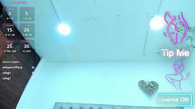 Snapshot of Hannah_Miller__ chatting on October 4, 2025, 5:14 pm Hannah Miller online show from October 4, 2025, 5:14 pm