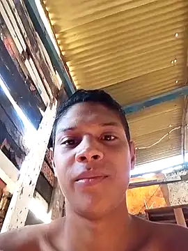 Snapshot of daniel_traviexxxo chatting on October 26, 2025, 3:12 pm daniel traviexxxo online show from October 26, 2025, 3:12 pm