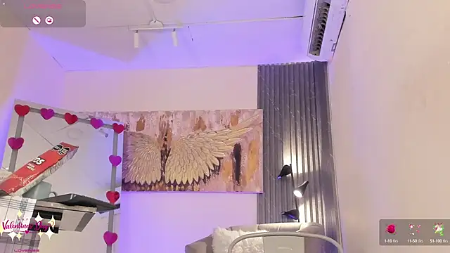 emma alice  online show from February 8, 2025, 3:42 pm