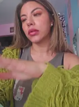 Karen San Miguel online show from October 15, 2025, 6:49 pm