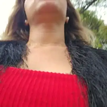 Karen San Miguel online show from October 22, 2025, 7:13 pm