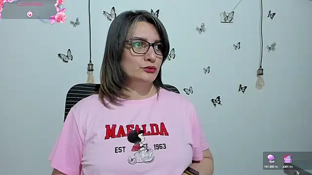 Snapshot of Amie_Adams82_ chatting on September 24, 2025, 7:09 pm Amie Adams82 online show from September 24, 2025, 7:09 pm