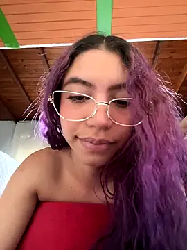 Snapshot of Dear_anne chatting on October 19, 2025, 10:23 pm Dear anne online show from October 19, 2025, 10:23 pm