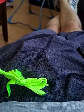 Snapshot of Alecarbonero1891 chatting on March 10, 2025, 4:57 pm Alecarbonero1891 online show from March 10, 2025, 4:57 pm