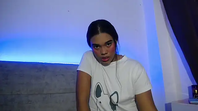 Dena k  online show from November 3, 2025, 9:18 pm