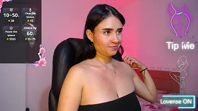 keelly richaardson1 online show from January 24, 2025, 4:48 am