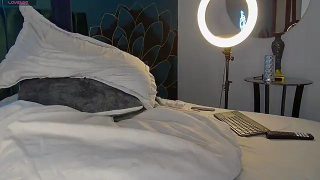 Adam MillanFF online show from December 7, 2024, 10:01 pm