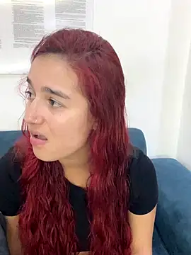 Snapshot of Ari_Baker chatting on September 17, 2025, 5:48 pm Ari Baker online show from September 17, 2025, 5:48 pm