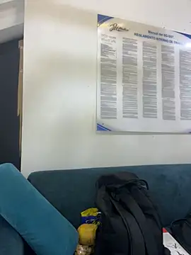 Snapshot of Ari_Baker chatting on September 20, 2025, 7:52 pm Ari Baker online show from September 20, 2025, 7:52 pm