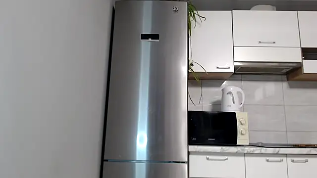 SierraSky  online show from October 13, 2025, 5:14 pm