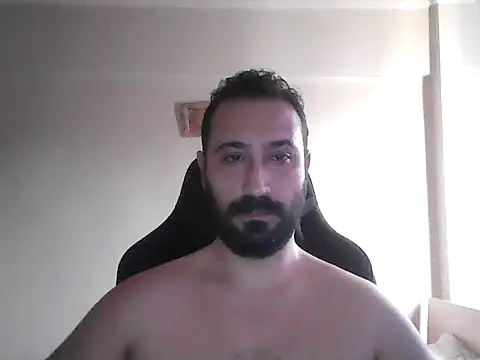 chakal22 online show from April 15, 2026, 2:43 pm