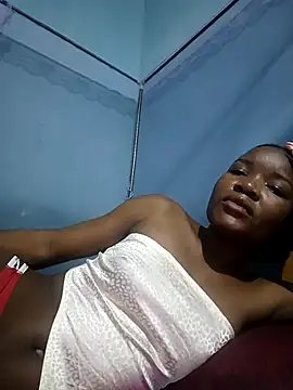 Snapshot of cocolicky chatting on October 31, 2025, 5:37 am cocolicky online show from October 31, 2025, 5:37 am