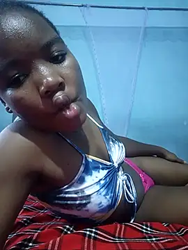 Snapshot of cocolicky chatting on October 13, 2025, 1:45 pm cocolicky online show from October 13, 2025, 1:45 pm