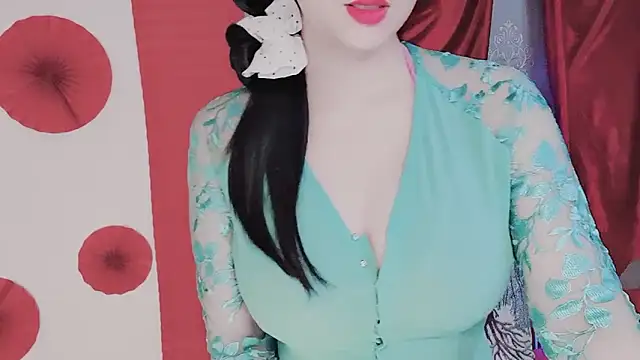 Snapshot of Verity-Y chatting on September 13, 2025, 4:01 am Verity-Y online show from September 13, 2025, 4:01 am