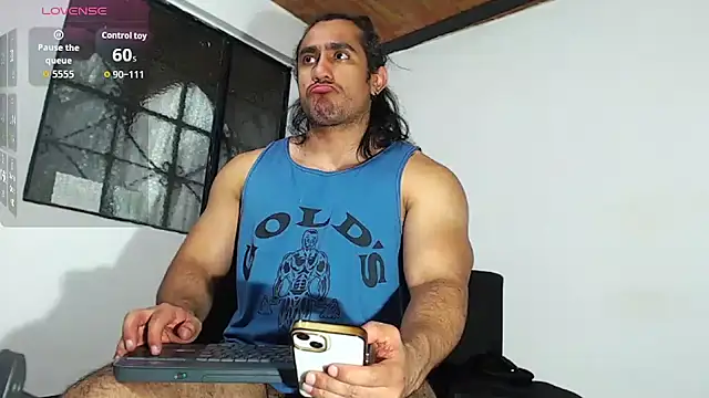 Snapshot of willian_m777 chatting on February 10, 2026, 4:22 am willian m777 online show from February 10, 2026, 4:22 am