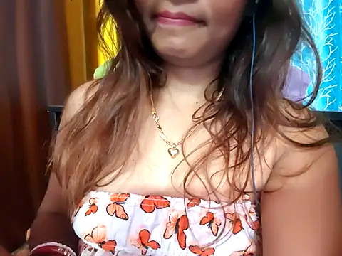 cutesoma2 online show from November 19, 2025, 6:41 pm