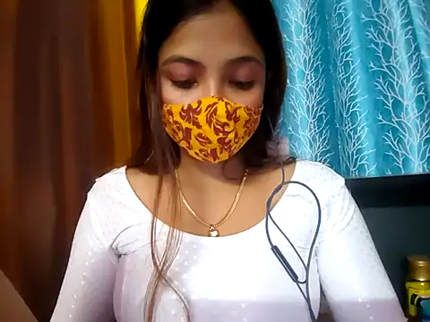 cutesoma2 online show from December 5, 2025, 5:11 pm