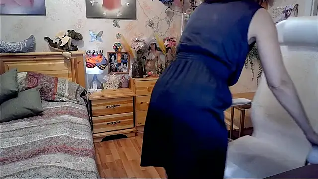 Kendra Mom online show from December 5, 2024, 11:55 am