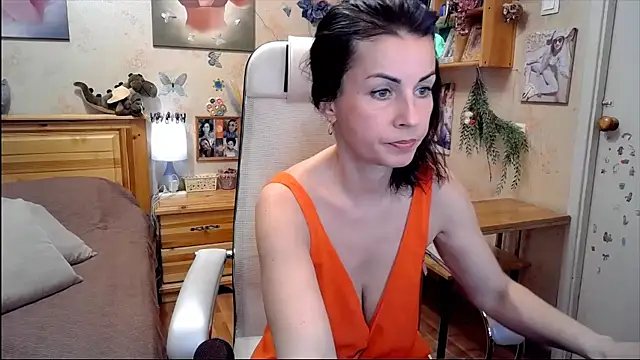 Kendra Mom online show from March 31, 2026, 12:18 pm