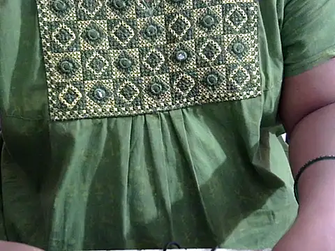 Vennela-1-Telugu online show from April 18, 2026, 9:33 am