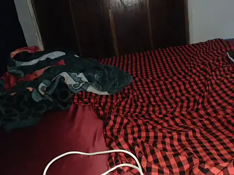 booty lolah  online show from March 23, 2026, 9:47 pm