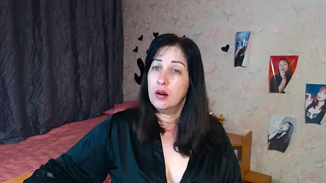 Snapshot of JillStevens chatting on September 19, 2025, 1:20 am JillStevens online show from September 19, 2025, 1:20 am