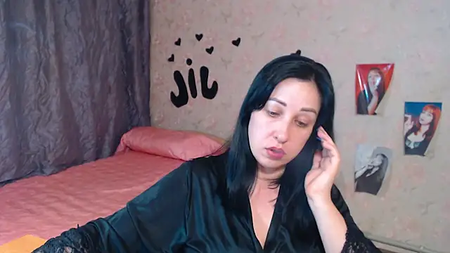 JillStevens online show from November 3, 2025, 12:31 pm