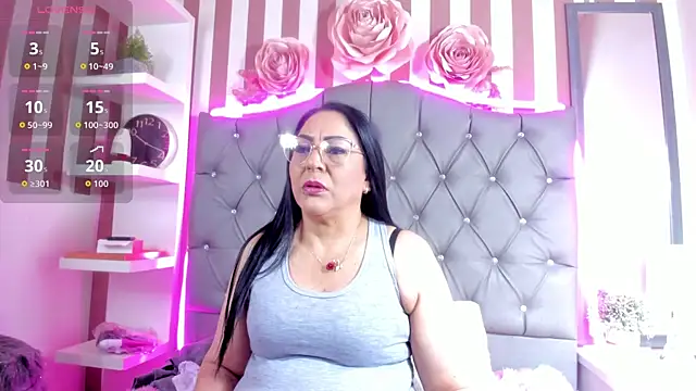 Gina Myers online show from October 22, 2025, 12:26 pm