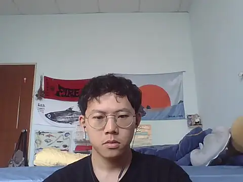 ZHIIz online show from February 20, 2026, 5:48 am