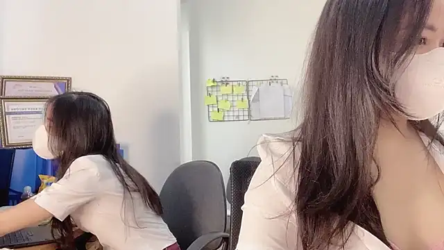 Bamboo Swetie online show from February 15, 2025, 7:06 am