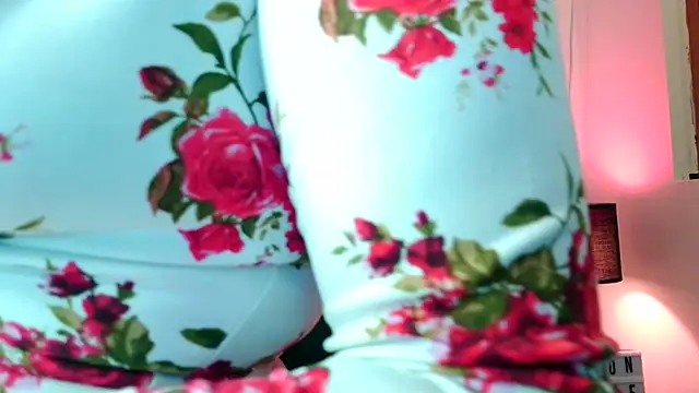 jessi lovers online show from March 8, 2025, 1:25 pm