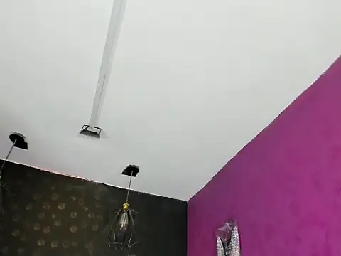 Snapshot of Alexa_Slave chatting on October 8, 2025, 7:14 pm Alexa Slave online show from October 8, 2025, 7:14 pm