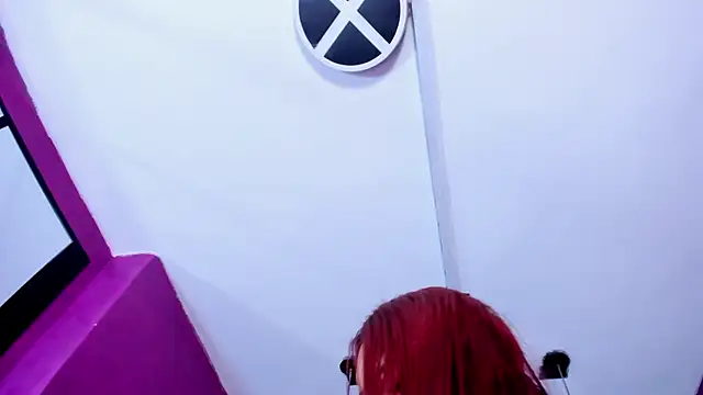 Snapshot of Alexa_Slave chatting on September 25, 2025, 2:45 pm Alexa Slave online show from September 25, 2025, 2:45 pm