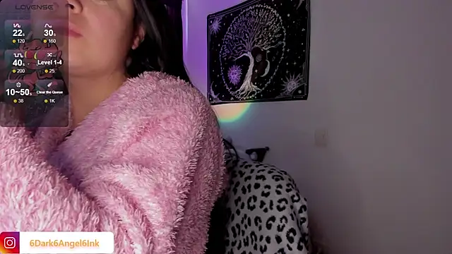 soy lui  online show from October 21, 2025, 1:21 pm