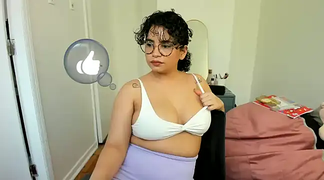 cinnamon rosa online show from January 4, 2025, 10:24 pm