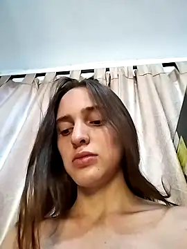 Snapshot of KateDer7 chatting on March 8, 2025, 11:07 pm KateDer7 online show from March 8, 2025, 11:07 pm