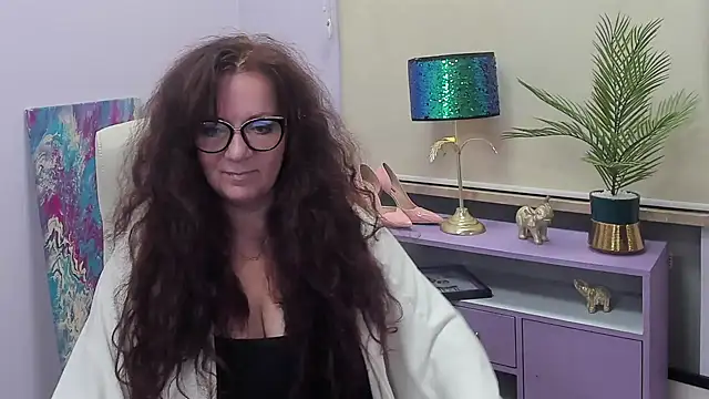 Alice xHeart online show from January 9, 2025, 6:27 am