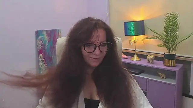 Alice xHeart online show from January 17, 2025, 7:08 am
