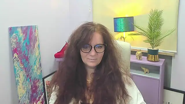 Alice xHeart online show from January 21, 2025, 8:52 am