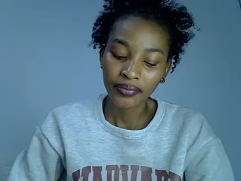 Snapshot of cute-alexis chatting on September 19, 2025, 9:30 pm cute-alexis online show from September 19, 2025, 9:30 pm