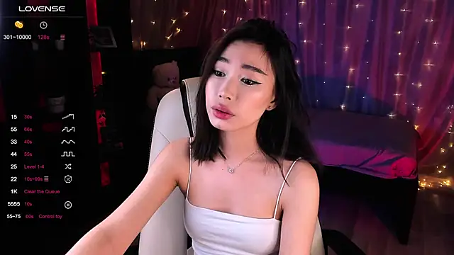 sensualily online show from January 12, 2025, 5:44 pm