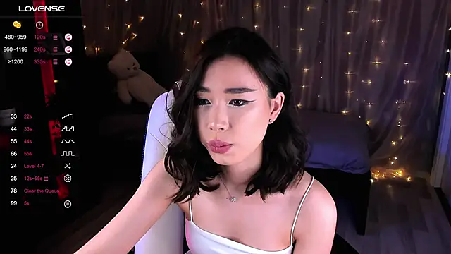sensualily online show from January 18, 2025, 10:17 pm