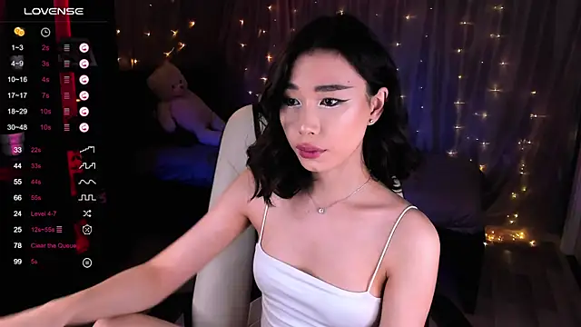 sensualily online show from January 18, 2025, 6:21 pm
