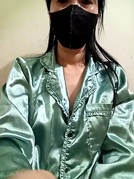 YunLem online show from February 25, 2025, 3:09 pm