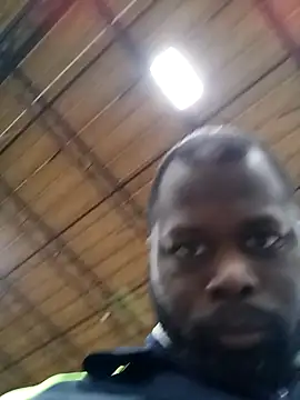 Snapshot of goodboybaddaddy chatting on January 29, 2025, 5:13 pm goodboybaddaddy online show from January 29, 2025, 5:13 pm