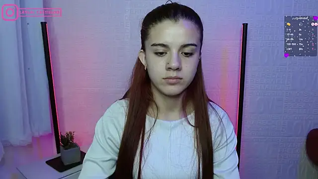Layla castilloo online show from February 4, 2025, 2:10 pm